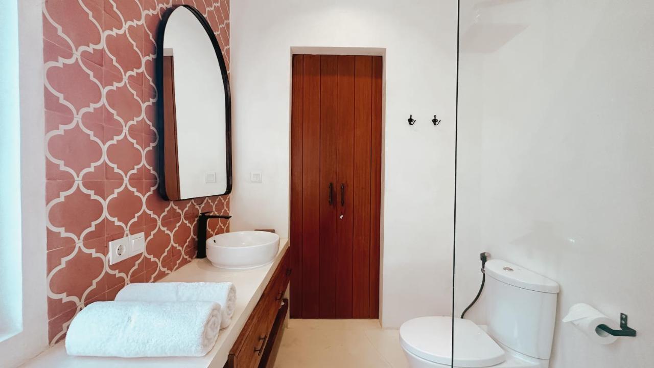 Villa Akhila Canggu Экстерьер фото