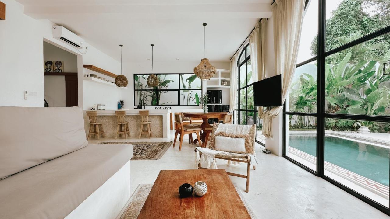 Villa Akhila Canggu Экстерьер фото